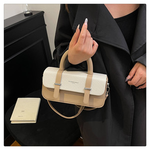 Sac bandoulière tendance, coloré et polyvalent, petit sac carré, sac à main, sac boîte à porter à l'épaule - Product Image 2