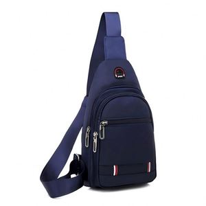Sac de poitrine léger pour homme, imperméable, bandoulière, pour téléphone portable, avec prise casque - Product Image 2