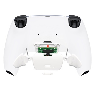 ชุดปุ่มเสริมด้านหลัง EXtremeRate สีขาว รุ่น Rise 2.0 แบบ Remappable สำหรับคอนโทรลเลอร์ PS5 พร้อมเปลือกด้านหลังและอุปกรณ์ติดตั้งปุ่มเสริม - Product Image 5