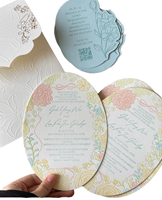 Maßgefertigte Ovale Blumen-Letterpress Hochzeitseinladungskarten Luxuriöse Gestanzte Geprägte Hochzeitseinladungen Mit Umschlag