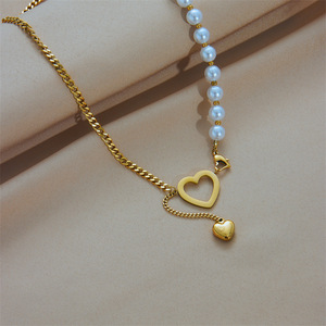 Heart Shape Pearl Chain Necklace Gold Asymmetrical Design Women's Everyday Wear - Product Image 2