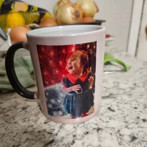 YS825 Tasse magique en céramique blanche ou noire de 11 oz avec logo personnalisé, tasses à lait, tasses magiques changeantes de couleur, tasses pour la maison, pour la sublimation - Product Image 4