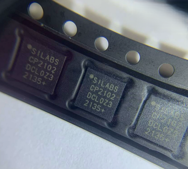 Original New CP2102-GMR QFN-28 Integrated Circuits USB Interface IC Chips Good Price Electronic Parts in Stock
