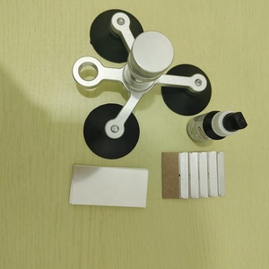 Kits de Reparación de Parabrisas al por Mayor con Fluido UV de 10 ml, Herramientas para Restaurar Grietas y Desportilladuras en Ventanas de Automóviles - Product Image 2