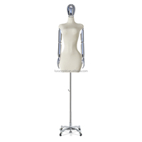 Broche mousse bras flexible grosses fesses hanches seins gros seins blanc femme Curvy Mannequins demi-corps grande taille Mannequin pour robe de mariée