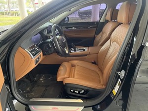 OPTION COMPLÈTE 2022 7 Series 750i xDrive avec navigation et AWD Conduite à gauche SANS ACCIDENT 2025 Offres Vente de voitures d'<span class=keywords><strong>occasion</strong></span> - Product Image 2