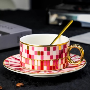 ชุดกาแฟเซรามิกสไตล์ยุโรปข้ามพรมแดน ดีไซน์หรูหรา สวยงาม โดดเด่น เป็นของขวัญขึ้นบ้านใหม่สุดพิเศษ - Product Image 1