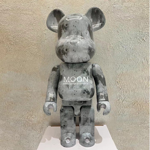 Bearbrick 70cm nhựa lớn mô hình con búp bê 1000% mặt trăng gấu Sao Thủy Triều chơi trang trí trong kho - Product Image 1