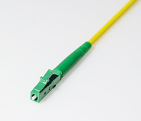 Câble de raccordement optique à pigtail monomode G652D SC LC APC UPC, prix usine APT, garantie 3 ans, pour utilisation FTTH/FTTX
