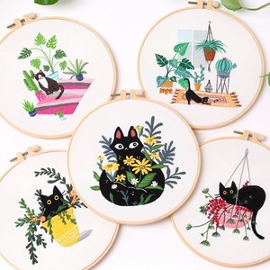 5pcs of Embroidery Starter kit with Patterns and Instructions, DIY Adult <strong>Beginner</strong> <strong>Cross</strong> <strong>Stitch</strong> Kits, Including 2 Plastic hoops