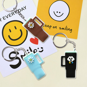 Llavero de Goma Personalizado con Logotipo, de PVC Suave, con Personajes en 2D, Coloridos, para Regalo, al por Mayor - Product Image 3