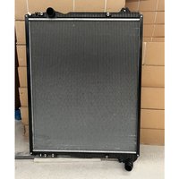 Système d'intercooler air-eau pour applications à haute densité de puissance, comprend une pompe et un radiateur, refroidissement efficace