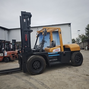 Japan Original TCM 100 10Tons Three Masts Diesel <b>Forklift</b> Counterbalance <b>Forklift</b> - Product Image 3