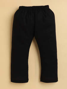 Ensemble Kurta imprimé pour garçons avec pyjama noir – Tenue ethnique traditionnelle pour enfants, idéale pour les fêtes, mariages, confortable et élégante - Product Image 6