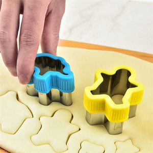 28PCS strumenti per <span class=keywords><strong>biscotti</strong></span> in acciaio inossidabile Sandwich per bambini frutta verdura pane Multi forma novità formine per <span class=keywords><strong>biscotti</strong></span> - Product Image 3