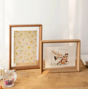 Meilleures ventes Cadre <span class=keywords><strong>photo</strong></span> moderne flottant en <span class=keywords><strong>verre</strong></span> double face Art mural carré Décoration intérieure Tailles A4 12X16 Métal fer 6X8 Cadre à bascule - Product Image 3