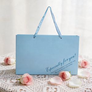 Bolsas de Papel Personalizadas de Lujo con Logotipo, Bolsas de Regalo de Papel para el Día de San Valentín y Bolsas de Agradecimiento para Boutique - Product Image 1