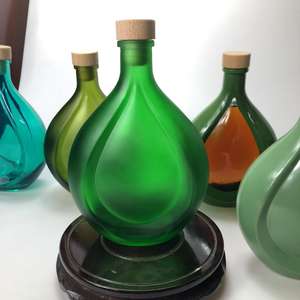 Dapat disesuaikan 500ml 1000ml botol kaca jus minuman Yogurt susu kopi hijau minyak zaitun Cola gabus penyegelan bentuk datar stoples minyak - Product Image 4