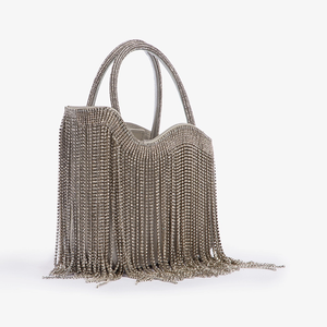 2024 Trendy custom luxury crystal handles borsa <span class=keywords><strong>da</strong></span> donna borsa <span class=keywords><strong>da</strong></span> donna <span class=keywords><strong>pochette</strong></span> <span class=keywords><strong>da</strong></span> <span class=keywords><strong>sera</strong></span> con strass in raso <span class=keywords><strong>argento</strong></span> con frange in <span class=keywords><strong>argento</strong></span> - Product Image 2