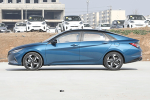 <span class=keywords><strong>Voiture</strong></span> <span class=keywords><strong>d</strong></span>'occasion 2021 Hyundai Elantra Berline de taille moyenne, élégante, fiable, abordable, sans accident - Product Image 5