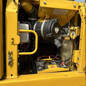 Excavatrices Komatsu d'occasion certifiées CE, modèles PC128US-8, PC138US-2, PC110, avec moteur, pompe et boîte de vitesses d'origine japonaise incluses. - Product Image 6