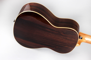 Ukulele Babson High End UKB4-LG2S, Chitarra Acustica Soprano con Top in Abete Massello e Fondo in Palissandro, Piccola Chitarra con Corde in Nylon - Product Image 5