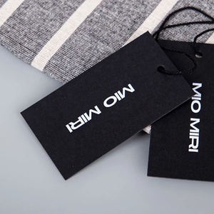 Individuelle UV-beständige dicke schwarze Karton-Preisschilder für Kleidung, Materialpapier, Anhängeetiketten, Zertifikate, Taschen, Geräte, Spielzeug, Markenetiketten - Product Image 3