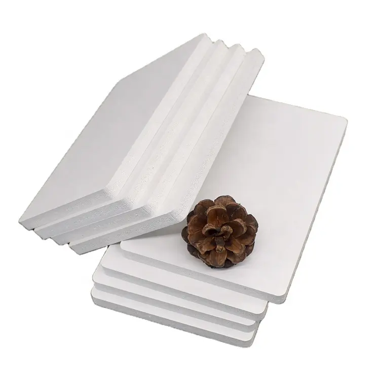 릴리스 에이전트가없는 독특한 비 변형 흰색 pvc 플라스틱 유니폼 패널 콘크리트 셔터 판매 거푸집 공사
