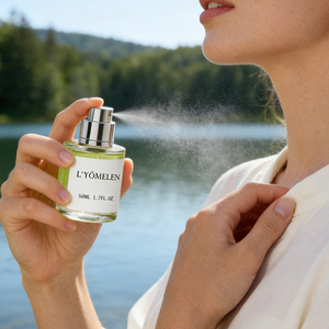 Colonia Corporal Cremosa y Dulce de Sándalo Orgánico al por Mayor, Aroma Floral Moderno, Lujoso, Duradero y Intenso, Eau de Parfum - Product Image 3