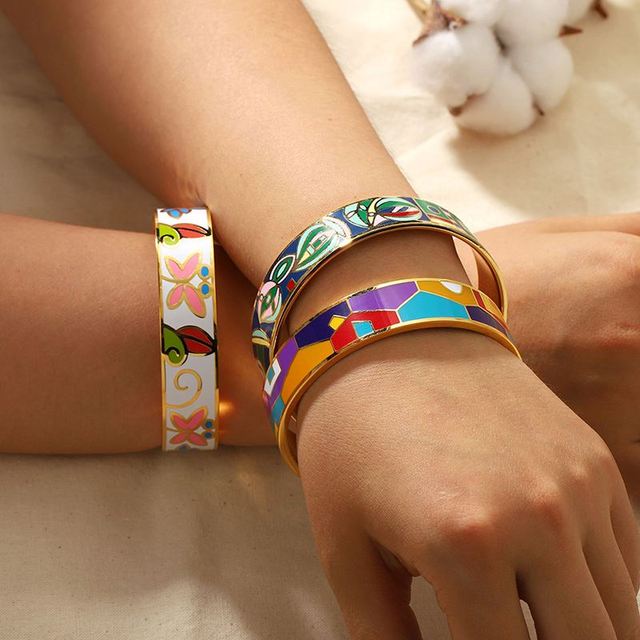 Trending Open Cz Cuff Bangle Stainless Steel Bangles Jewelry Women Gold Plated Wide Enamel Bangles Set Women
