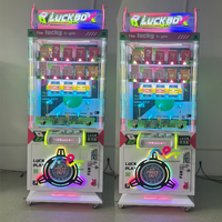 Machine de jeu d'arcade à monnayeur pour la distribution de boîtes surprises