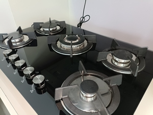 Nuevo Diseño de Fábrica China, Vidrio Templado a Precio de Mayoreo, Repuestos para Placa de Gas Empotrable, Estufa de Gas Integrada de 4/5 Quemadores para Cocina - Product Image 3