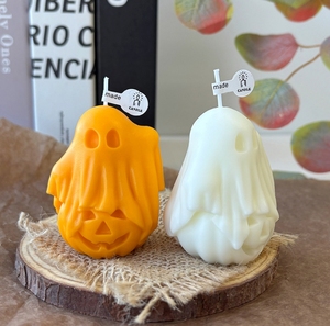 Bougie artisanale en cire de soja parfumée fantôme d'Halloween, décoration d'intérieur, cadeau citrouille, souvenir - Product Image 5