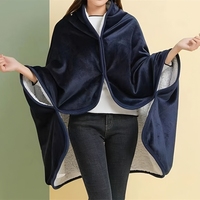 Plaid multifonctionnel écologique et doux pour la peau, avec fermeture à boutons, en flanelle matelassée et polaire Sherpa, motif personnage, pour femme