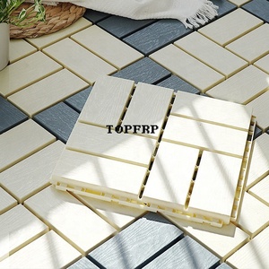 Suelo de Madera Plástica Entrelazado Resistente con Aspecto de Madera - Product Image 4