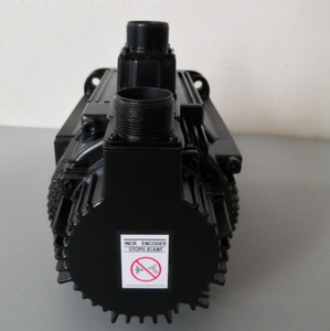 Motor AC SGMG-13A2ABC Original Nuevo de Fábrica - Product Image 5