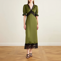 Robe midi élégante en satin vert olive sur mesure, avec bordure en dentelle noire, col en V, manches courtes bouffantes, robe de soirée pour femmes
