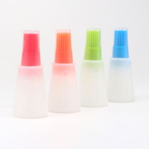 Food Grade Silicone Reusable <b>Oil</b> <b>Spray</b> <b>Bottle</b> with Heat-Resistant Controllable Lid for Barbecue Baking - Product Image 2
