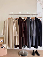 Nouvelle Collection Automne 2026 : Ensemble Trois Pièces Tissé Ample au-dessus du Genou, Style Doux, Cardigan, Pull et Jupe, Effet Amincissant et Anti-Plis, Tendance