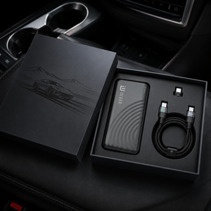 Cargador Inalámbrico Magnético para Auto con Cable de Carga, Diseño Moderno para un Uso Conveniente en el Vehículo, Set de Regalo - Product Image 3