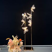 Nouvelles Lumières LED Lumineuses en Acrylique en Forme de Papillons pour Allées, Éclairage de Scène pour Mariages et Événements
