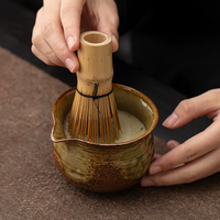 Bol à matcha fait main en céramique de 280ml avec bec verseur Poterie vintage Élégant et fabriqué à la main pour les amateurs de thé