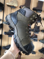Sepatu Safety Kulit Tinggi Setengah Betis Buatan China Ready Stock Modis Anti Pecah Sepatu Safety Kulit Sapi Asli untuk Pria