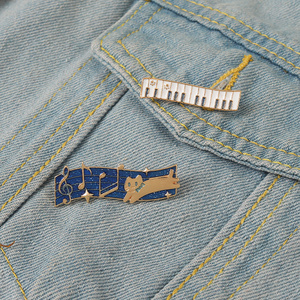 Accordion âm nhạc Lưu ý men Pin phim hoạt hình đàn Piano mèo chân trâm cài cho ba lô sinh viên lưu niệm ve áo pins cho tình yêu âm nhạc bạn bè - Product Image 1