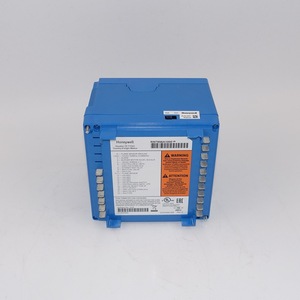 Contrôleur de Combustion Série Honeywell 7800 RM7898A1000 120V, Contrôleur Dédié avec Interface Modbus - Product Image 3