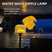Lampe de table projecteur d'ondes aquatiques ABS moderne, télécommande tactile, alimentation par batterie/électrique, veilleuse romantique pour chambre à coucher