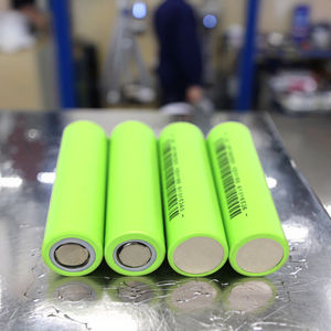 Fabrikpreis Lishen 3,7V LR1865SK Li-Ionen Wiederaufladbare Batteriezelle 2600mAh <span class=keywords><strong>18650</strong></span> Zylindrische LiCoO2-Kathode 1000 Zyklen - Product Image 3