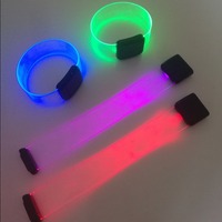Pulsera Magnética Luminosa de Acrílico Transparente con Luz RGB Multicolor Estática Intermitente, Artículos para Fiestas, Logotipo Láser Personalizado