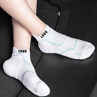 Chaussettes de sport athlétiques personnalisées OEM ODM avec logo, rembourrées, anti-ampoules, pour la course, le cyclisme, le fitness et la gym