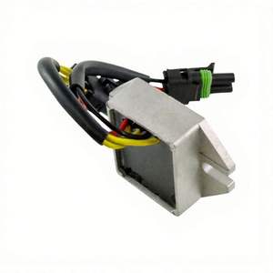 Regulador de Voltaje YW930 para 278001073 278001240 <span class=keywords><strong>Sea</strong></span> <span class=keywords><strong>Doo</strong></span> Challenger 2000 <span class=keywords><strong>2001</strong></span> - Product Image 1